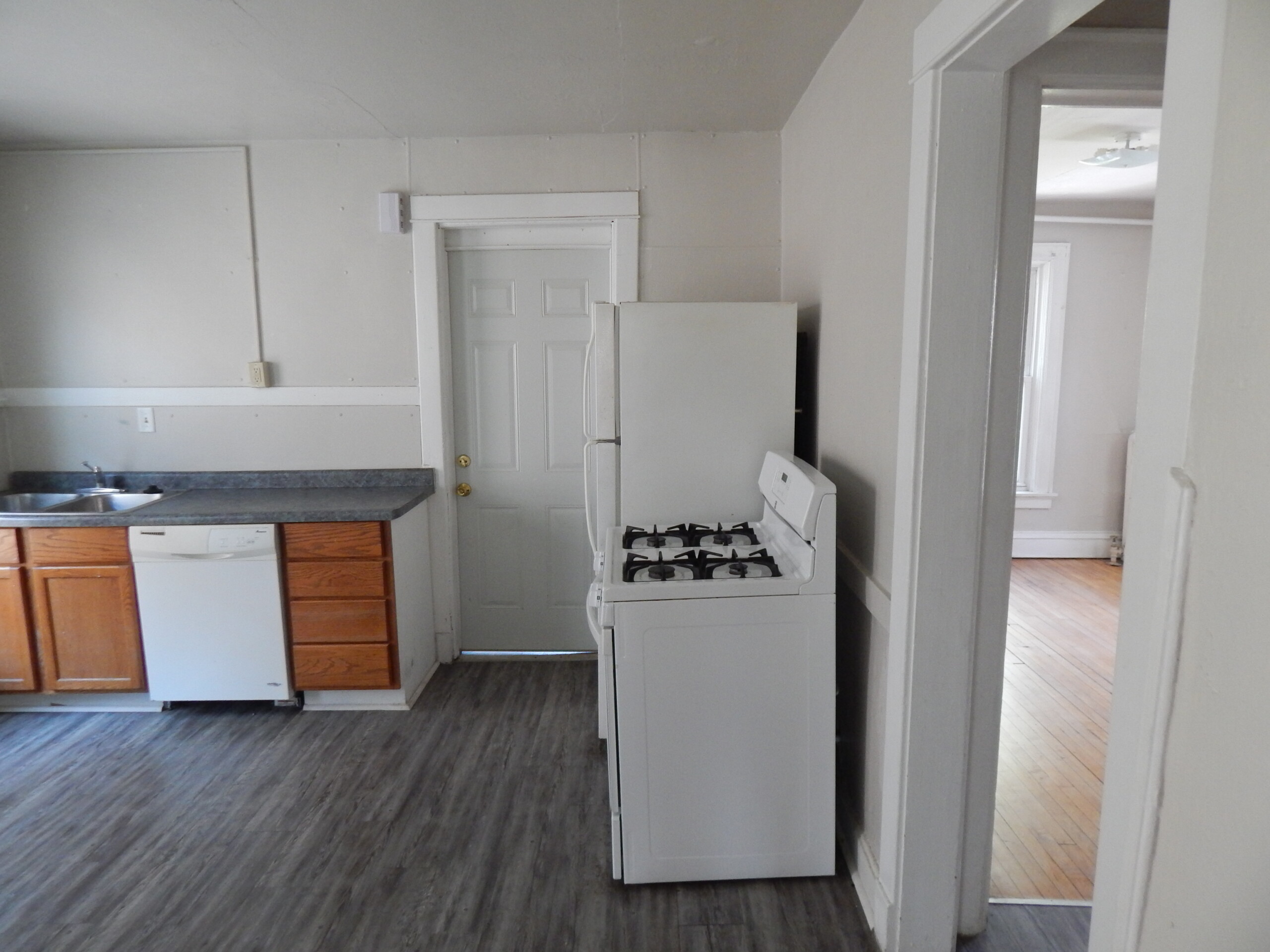 508 W Doty #2